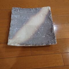 大きめのお皿です。