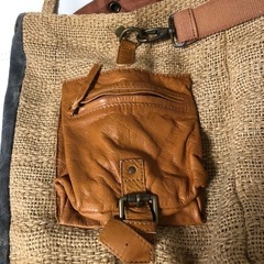 〈値下げ〉未使用　パリで購入　Yerse トートバッグ
の画像