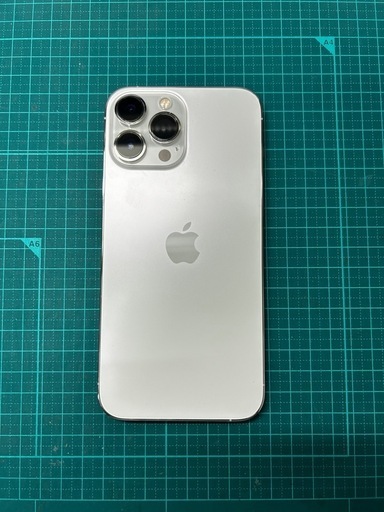 【美品】iPhone 13 Pro Max 512GB SIMフリー　シルバー