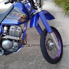 ヤマハTT250R   オフロードバイク1998年
の画像