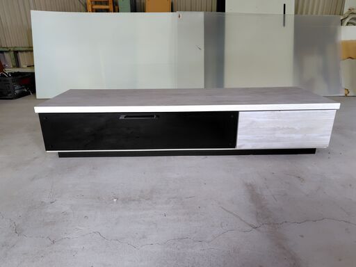 テレビ台　テレビボード 　収納付き