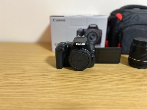 【美品】Canon EOS Kiss X10 デジタル一眼レフカメラ 付属品多数