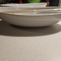 白いお皿　丸と楕円　の画像
