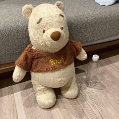 くまのプーさんぬいぐるみの画像