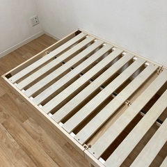 シングルベッドフレームの画像