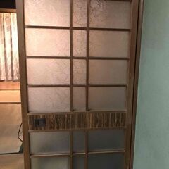 昭和　建具　すりガラス　引き戸　8枚あります