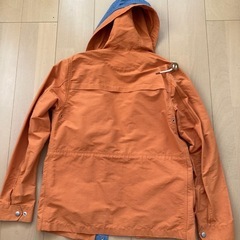 【ＨＡＲＥ】パーカー　の画像