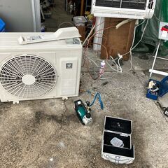 中古シャープ　エアコン　１８畳用　200Vエアコン　室内機分解高圧洗浄　動作確認済み　引き取りのみ