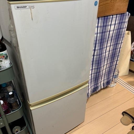 冷凍冷蔵庫\n
