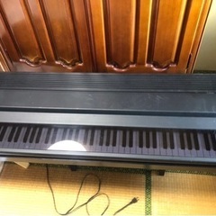 電子ピアノ