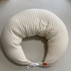授乳クッション