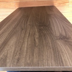 お部屋をすっきりさせる棚付き折りたたみテーブル ブラウンの画像