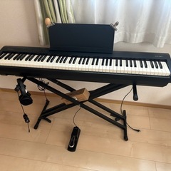 電子ピアノ　Roland FP-30