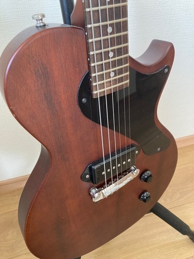 アクセルギター　レスポールJr.