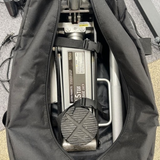 ジャッキ　1.5t用ガレージジャッキ