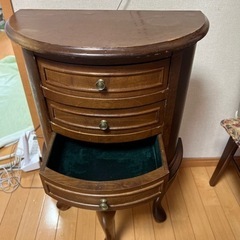 小物起き。