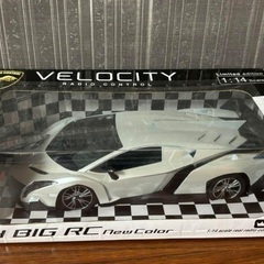 新品未使用　ベロシティ白VELOCITY  1/14BIGRC