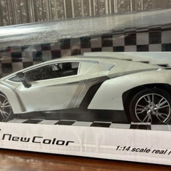 新品未使用　ベロシティ白VELOCITY  1/14BIGRCの画像