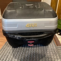 GIVI リアボックスの画像