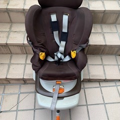 アップリカ  チャイルドシート