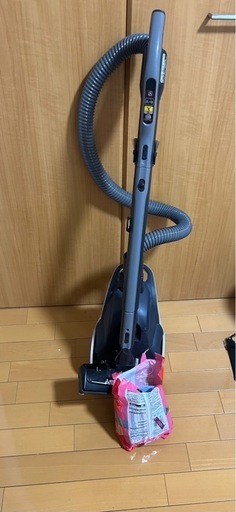 美品 掃除機 交換袋付き