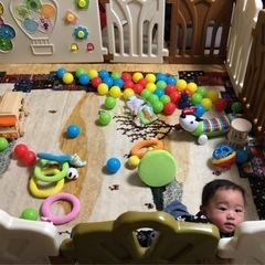 ベビーサークルの画像
