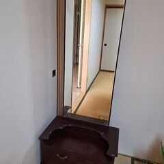 鎌倉彫姿見鏡台（値下げ）