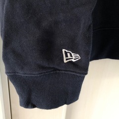 ニューエラ  パーカーの画像