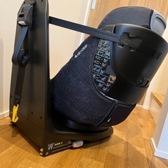チャイルドシート　MAXI-COSI  AxissFix Plus アクシスフィックスプラスの画像