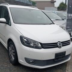 全体的に綺麗です 内装は屋根の剥がれ落ち ほとんどないですがちょ...