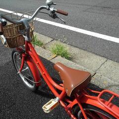 中古子供自転車３２４７　前後タイヤ新品！ブリヂストン　ハッチ　１８インチ　ギヤなし　 身長１０７㎝前後　＊片足スタンドに変更可・無料（購入時のみ）