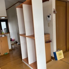 収納棚　の画像