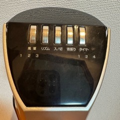 タワー型扇風機の画像