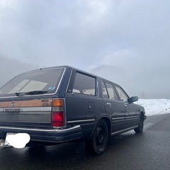 wy30セドリックワゴンの画像