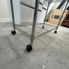 リサイクルショップどりーむ天保山店　No14318　メタルラック　スチールラック　キャスター付き　の画像