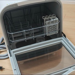 【ジャンク品】食器洗い乾燥機の画像