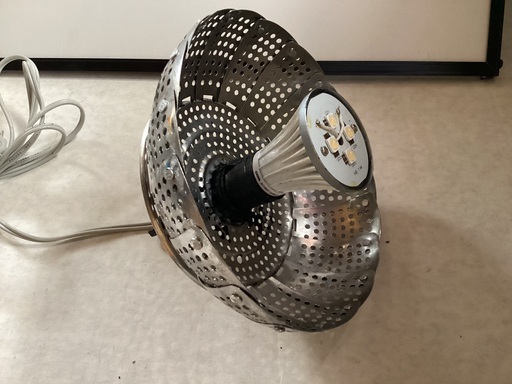 蒸し器利用のペンダントライト