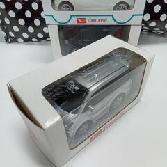値下げ  ダイハツのミニカー3点の画像