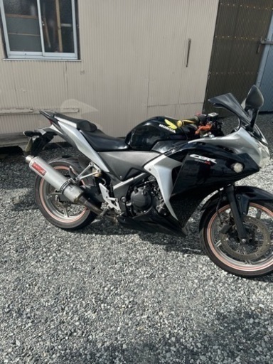 バイク売ります。CBR250R MC41