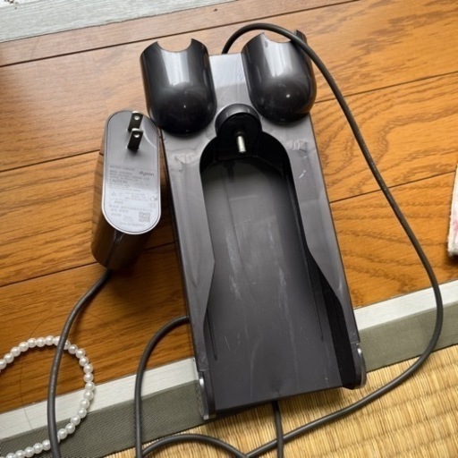 ダイソン　充電器