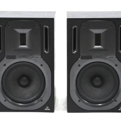 BEHRINGER B3031A　パワードモニタースピーカー、ペア
