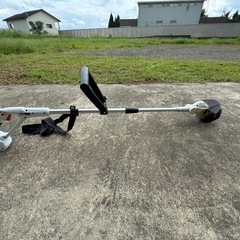 草刈機　アイリスオーヤマ充電式