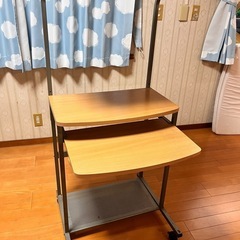 パソコンラック