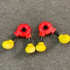 ヘッドレスト用ミッキーフック2つの画像
