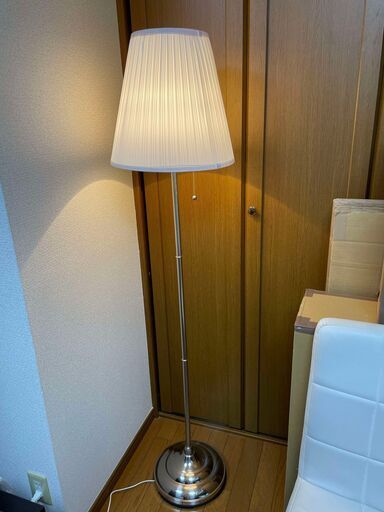 IKEAフロアスタンド