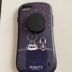 iPhoneスヌーピーカバーリング付き