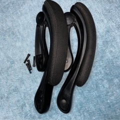 中古品_LOWYAのゲーミングチェアの画像