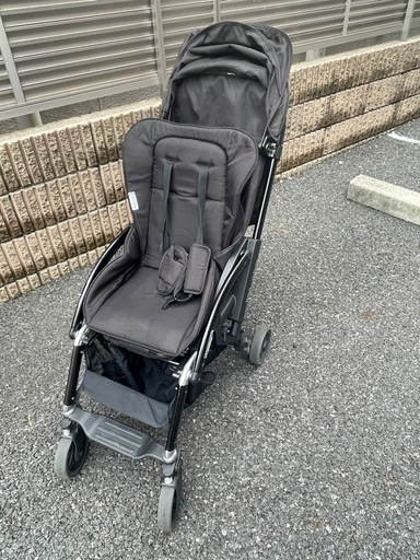 Vidiamo2人乗り ベビーカー limo（ ノワール） ※リクライニング難あり