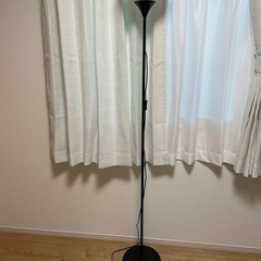 IKEA フロアライト