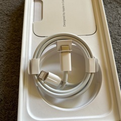 iPhone充電器ライトニングケーブルUSB-Cの画像